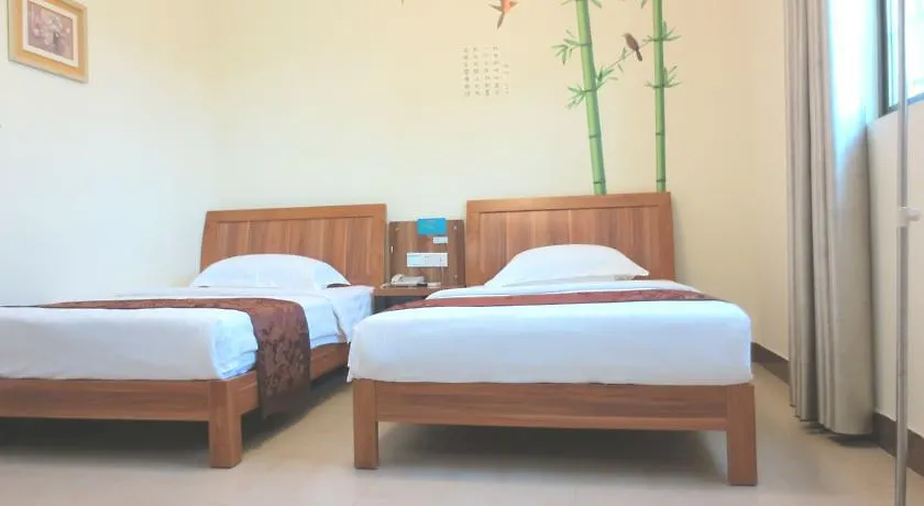Fogadó Yiyang Coast Hotel Szanja