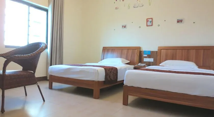 Yiyang Coast Hotel Szanja Kína